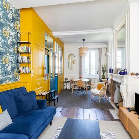 Apartment Le Ara Bleu - Bel De Caractere